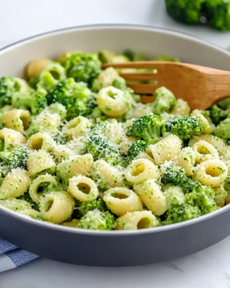 Light and Healthy Broccoli Pasta